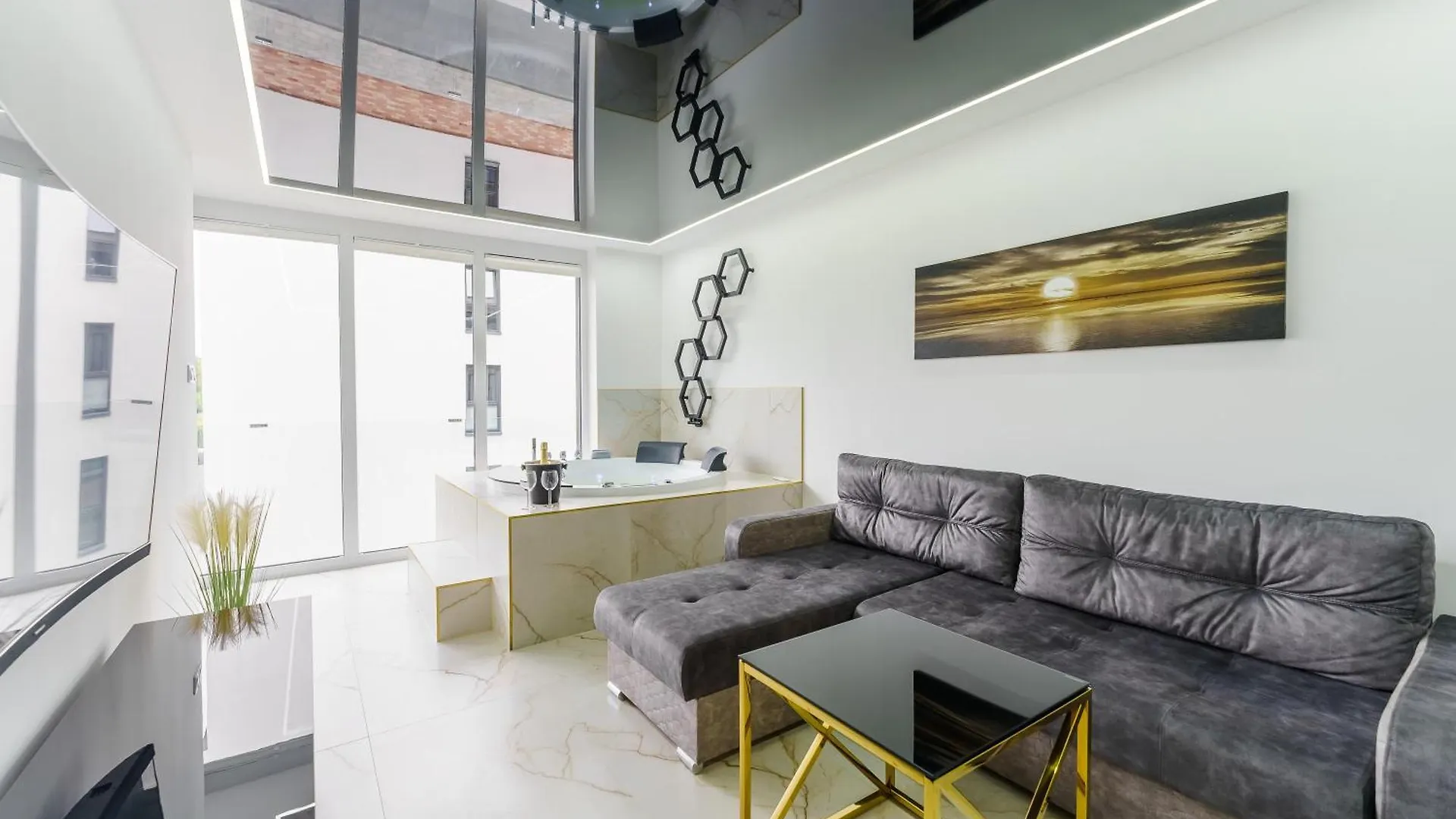 Golden Pearl Spa Prywatny Apartament Z Sauna I Jacuzzi Kołobrzeg 0*,